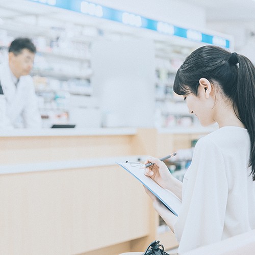 調剤薬局の待合室